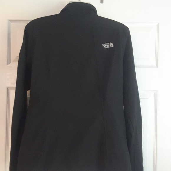 North Face jacket - Picture 2 of 5